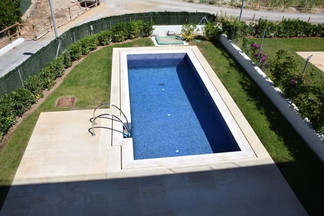 3 bedroom Villa for sale in Alcossebre, Alcalá de Xivert with pool garage - € 980,000 (Ref: 8464027)