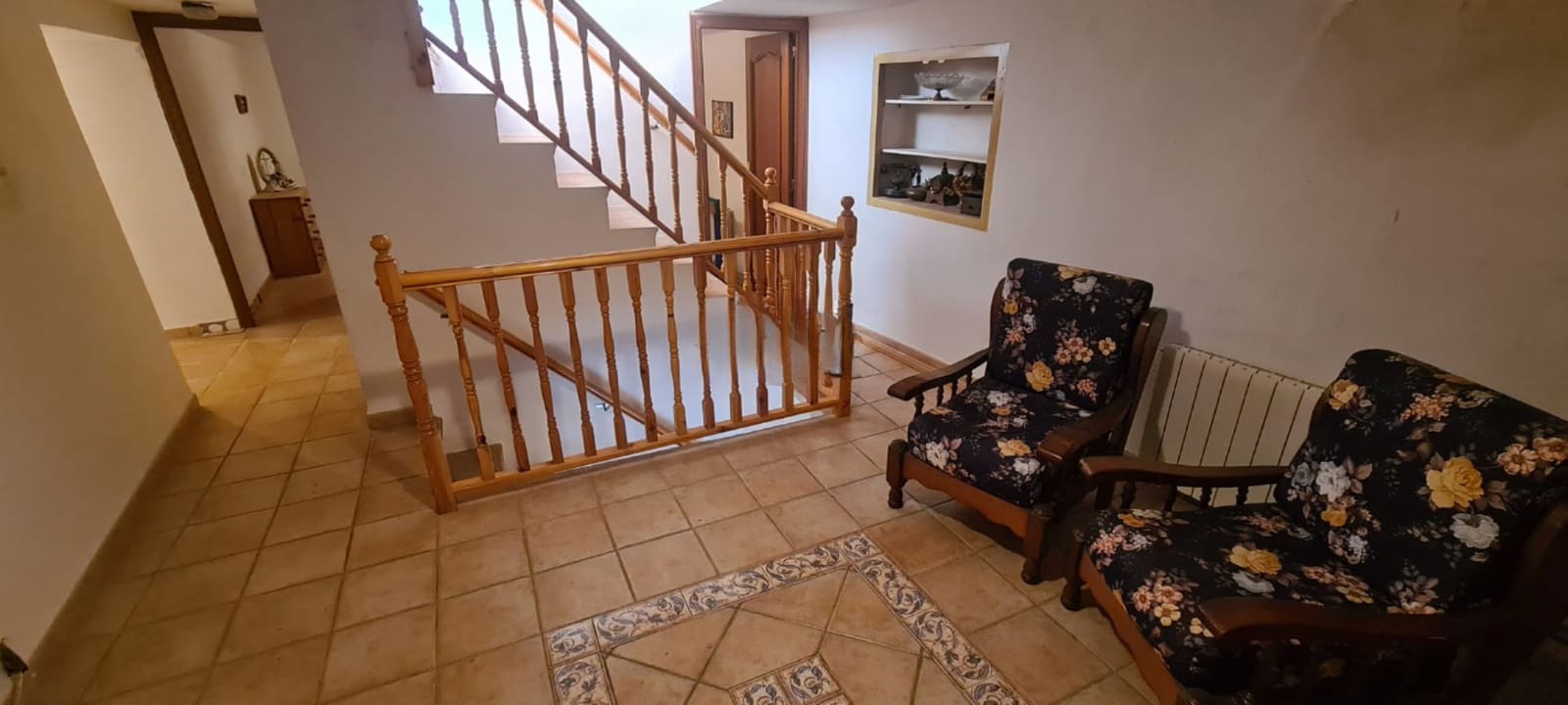 7 soveværelse Byhus til salg i Sant Mateu - € 100.000 (Ref: 8816550)