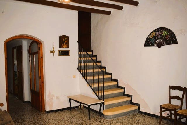 6 soveværelse Byhus til salg i Cervera del Maestre / Cervera del Maestrat - € 70.000 (Ref: 8821031)