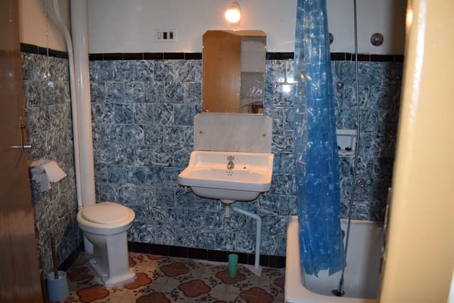 6 soveværelse Byhus til salg i Cervera del Maestre / Cervera del Maestrat - € 70.000 (Ref: 8821031)