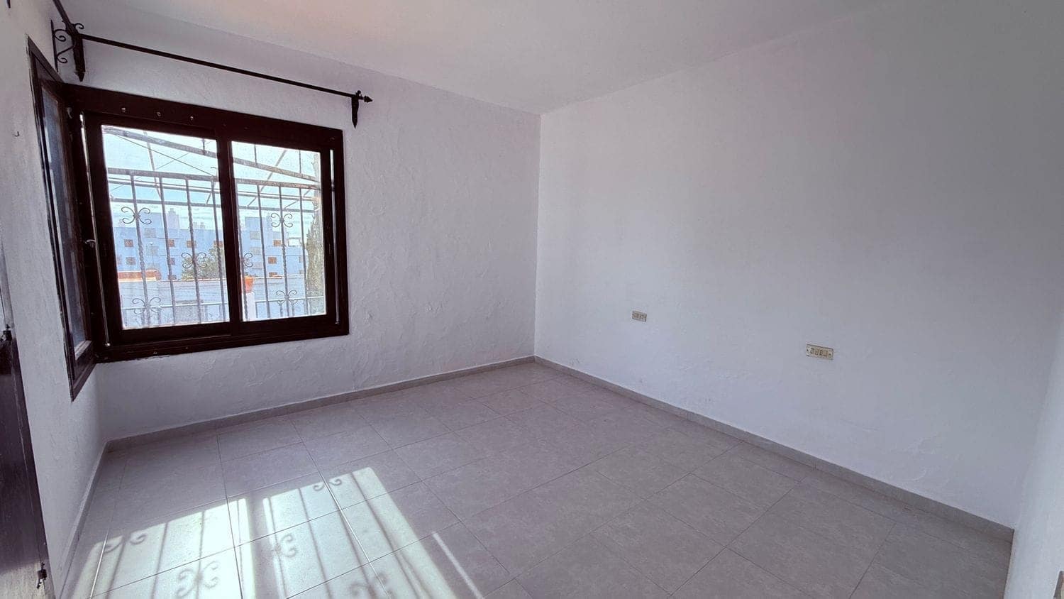 5 soveværelse Villa til salg i Alcossebre med garage - € 375.000 (Ref: 8885090)