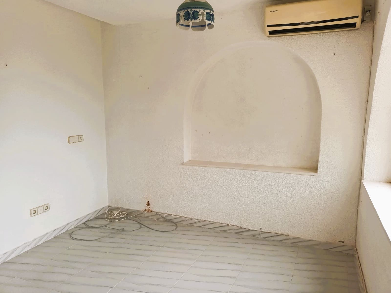 4 soveværelse Villa til salg i Alcossebre med garage - € 340.000 (Ref: 8917325)