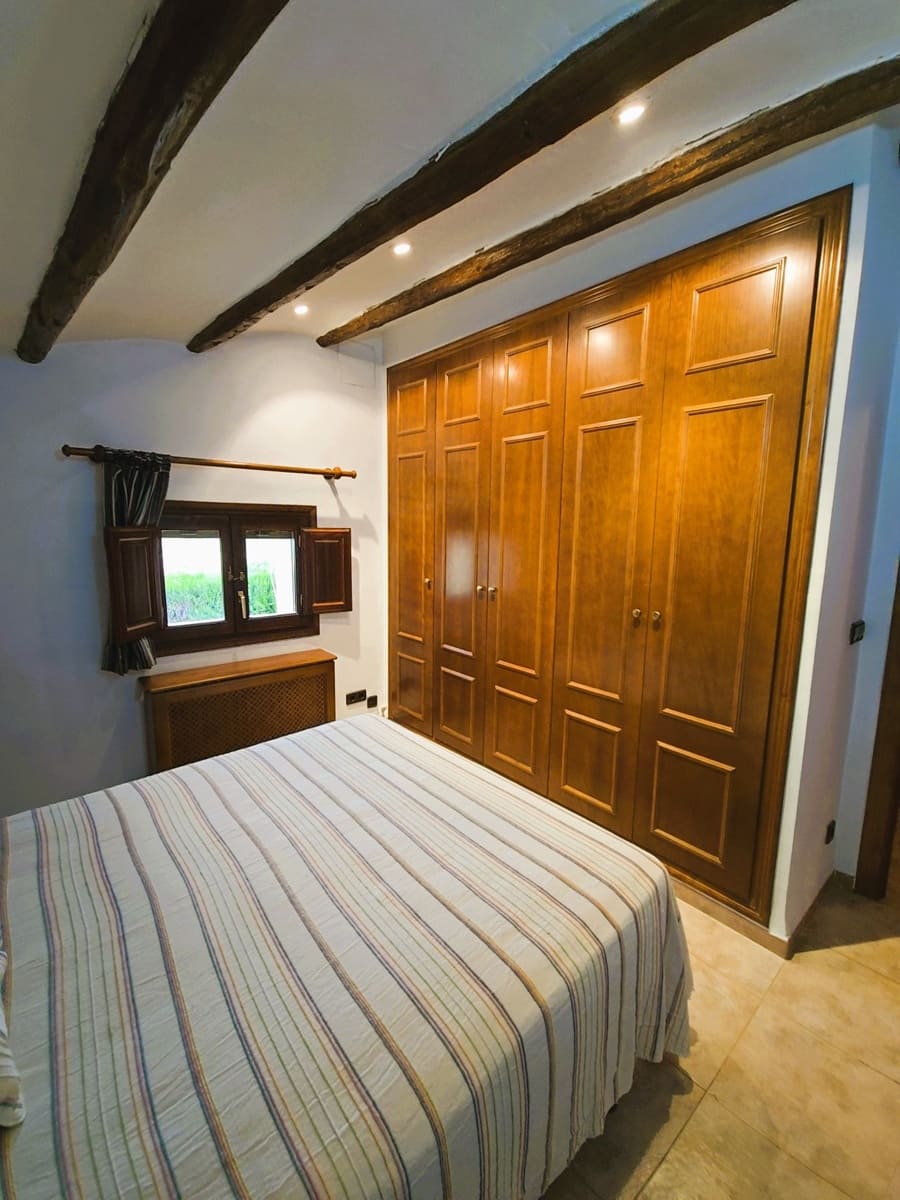 4 sypialnia Finka/Dom wiejski na sprzedaż w Les Useres z basenem garażem - 412 000 € (Ref: 9160605)