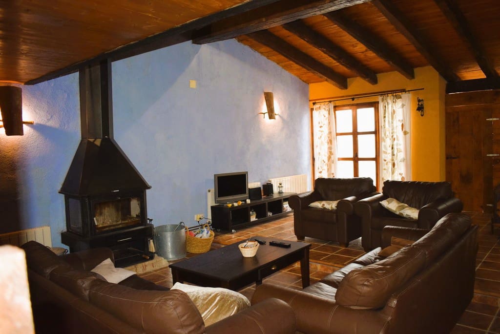 4 soveværelse Byhus til salg i Chert / Xert med garage - € 155.000 (Ref: 9163192)