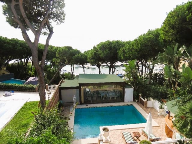 4 soverom Kjedet enebolig til salgs i Cabopino - Artola, Marbella med svømmebasseng garasje - € 2 300 000 (Ref: 9164277)