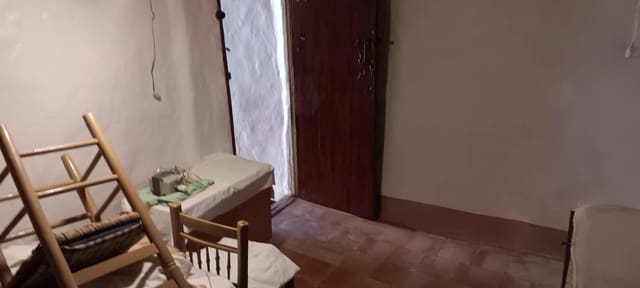 3 slaapkamer Huis te koop in Les Coves de Vinromà - € 19.950 (Ref: 9205278)