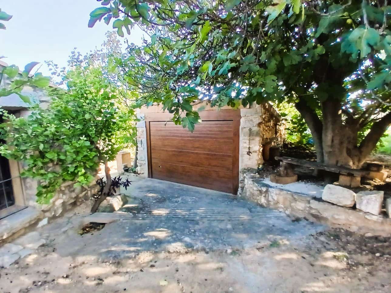 4 slaapkamer Finca/Landhuis te koop in Les Coves de Vinroma met garage - € 220.000 (Ref: 9383189)