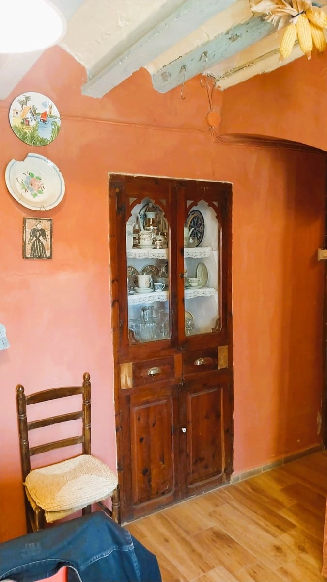 4 slaapkamer Finca/Landhuis te koop in Les Coves de Vinroma met garage - € 220.000 (Ref: 9383189)