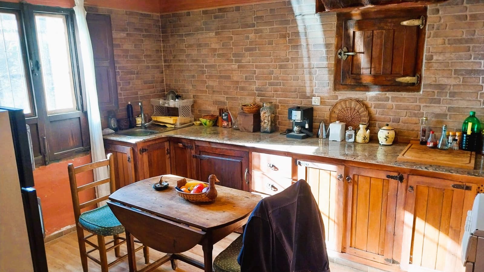 4 slaapkamer Finca/Landhuis te koop in Les Coves de Vinroma met garage - € 220.000 (Ref: 9383189)