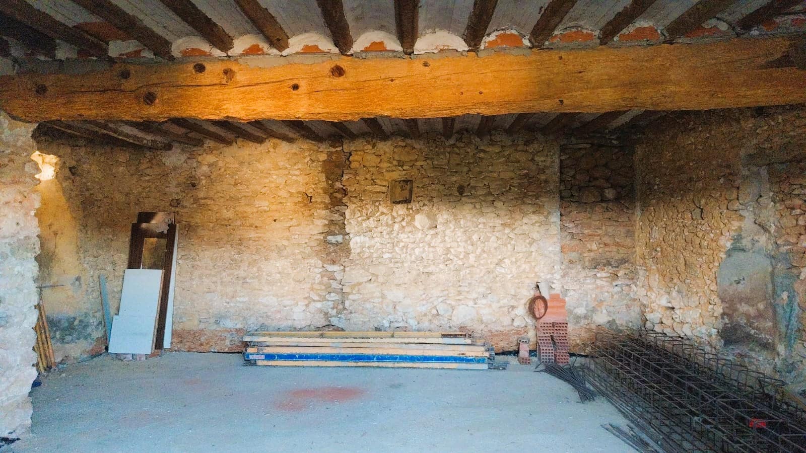 Finca/Casa Rural de 4 habitaciones en Les Coves de Vinromà en venta con garaje - 55.000 € (Ref: 9403581)