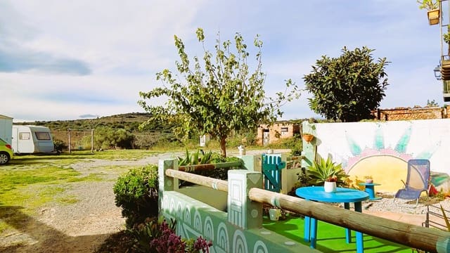 9 bedroom Business for sale in Les Coves de Vinromà with garage - € 320,000 (Ref: 9520963)