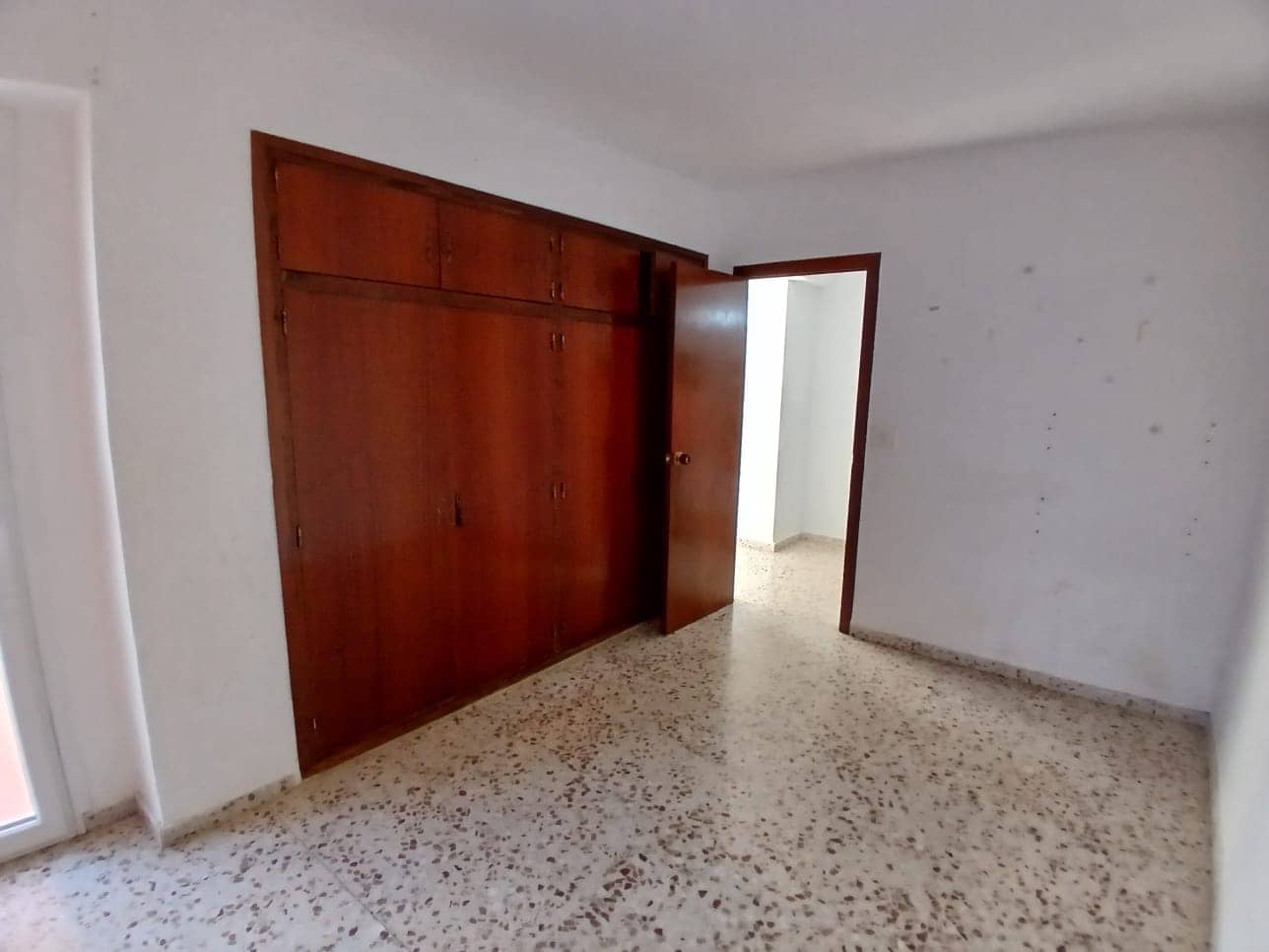 10 bedroom Apartment for sale in Les Coves de Vinroma with garage - € 198,000 (Ref: 9563703)