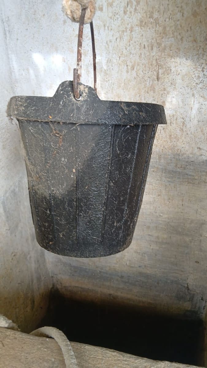 6 bedroom Finca/Country House for sale in Sierra Engarceran with garage - € 149,000 (Ref: 9722670)