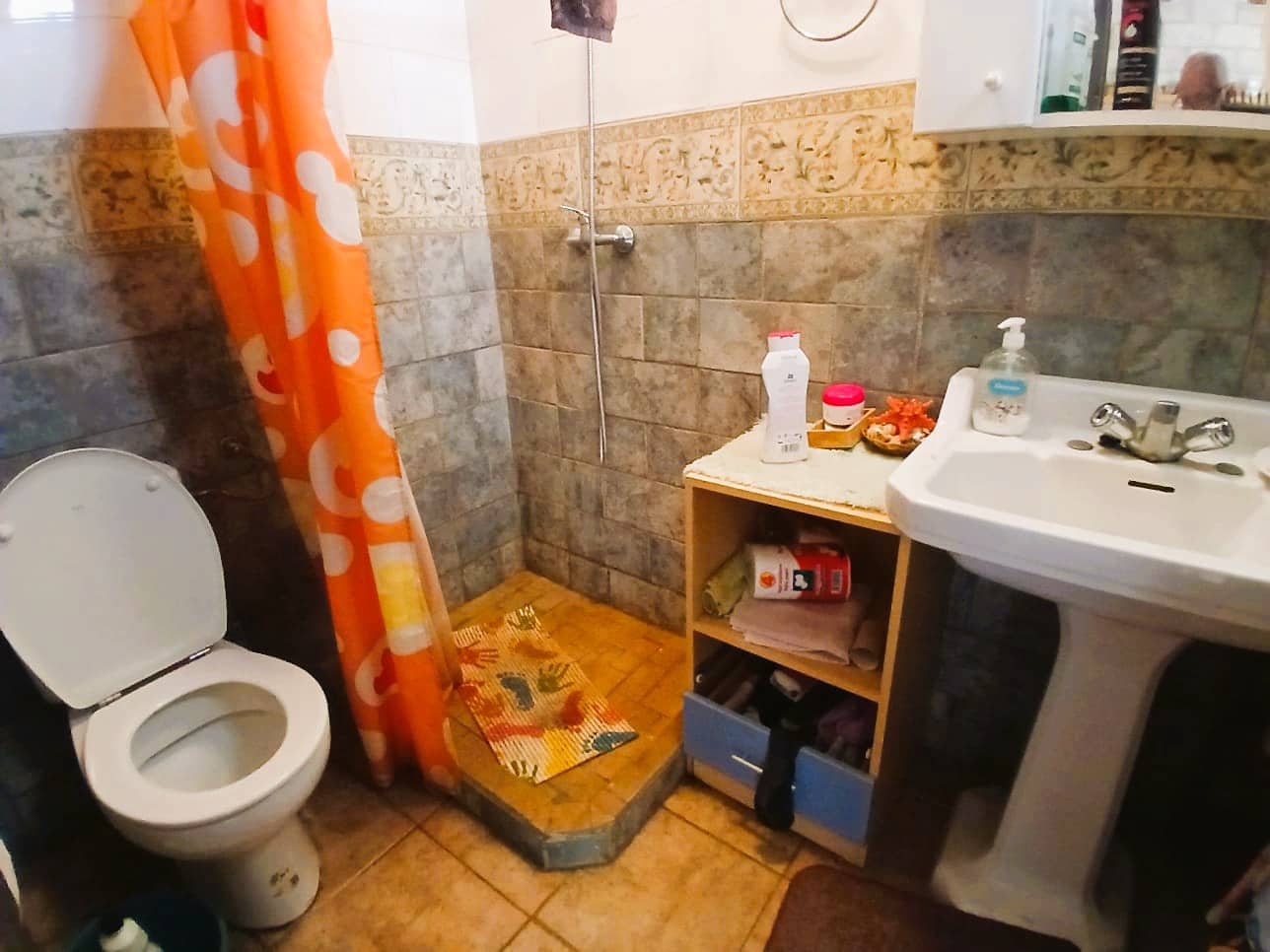 6 bedroom Finca/Country House for sale in Sierra Engarceran with garage - € 149,000 (Ref: 9722670)