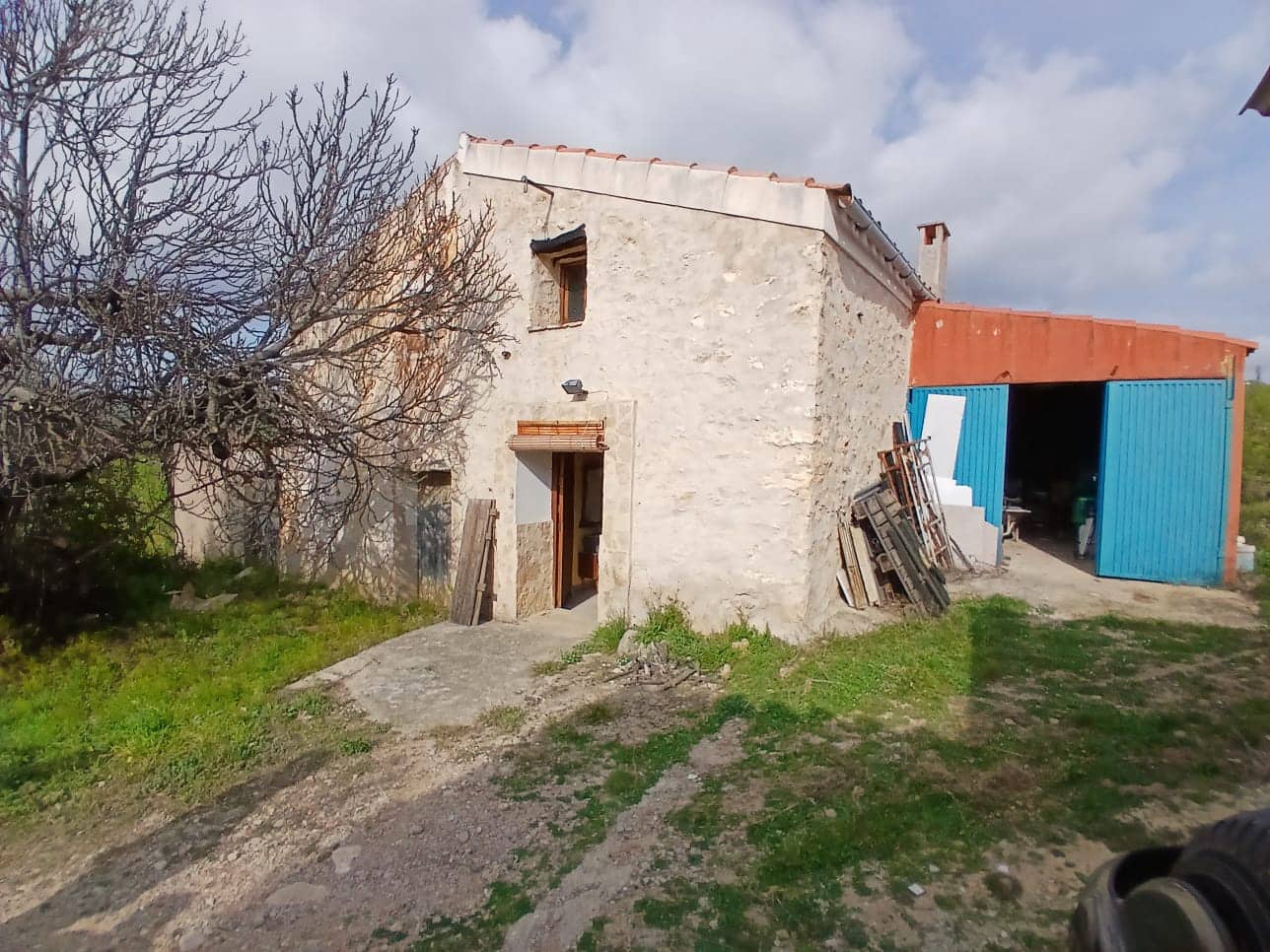 6 bedroom Finca/Country House for sale in Sierra Engarceran with garage - € 149,000 (Ref: 9722670)