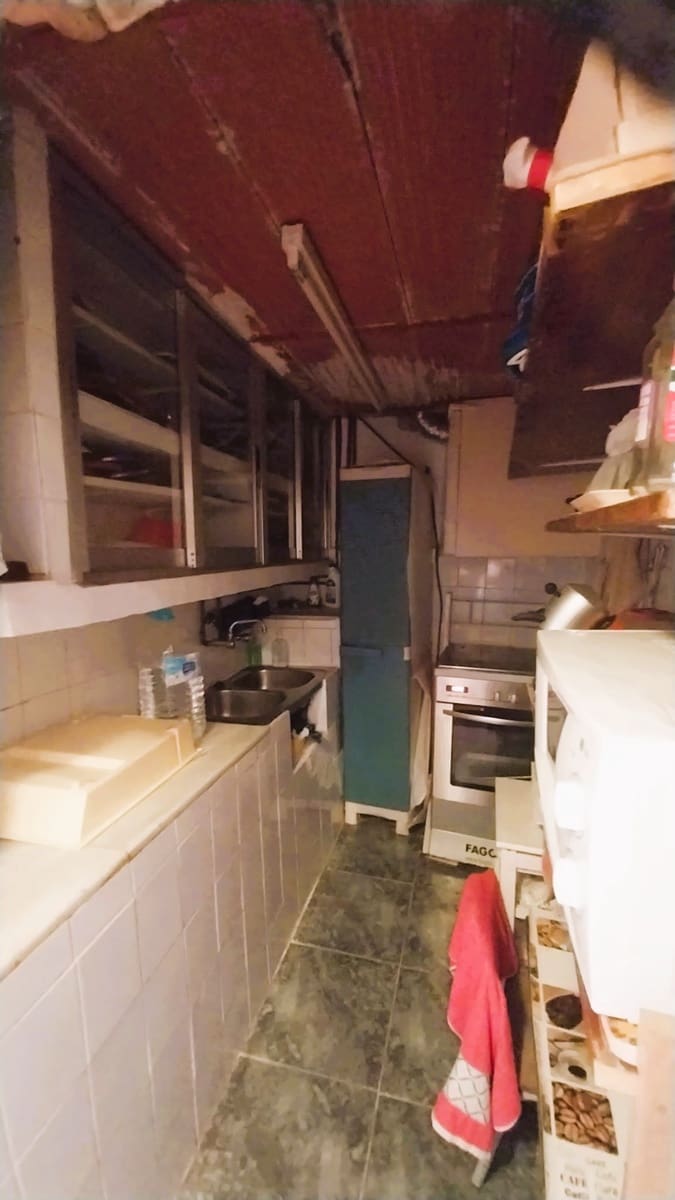 4 bedroom Finca/Country House for sale in Sierra Engarceran with garage - € 108,000 (Ref: 9925198)