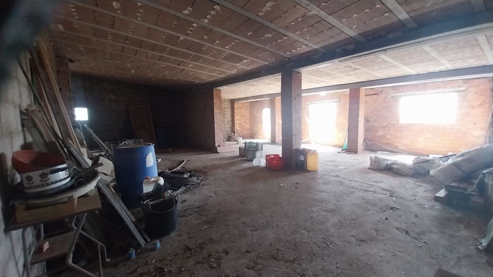4 bedroom Finca/Country House for sale in Sierra Engarceran with garage - € 108,000 (Ref: 9925198)