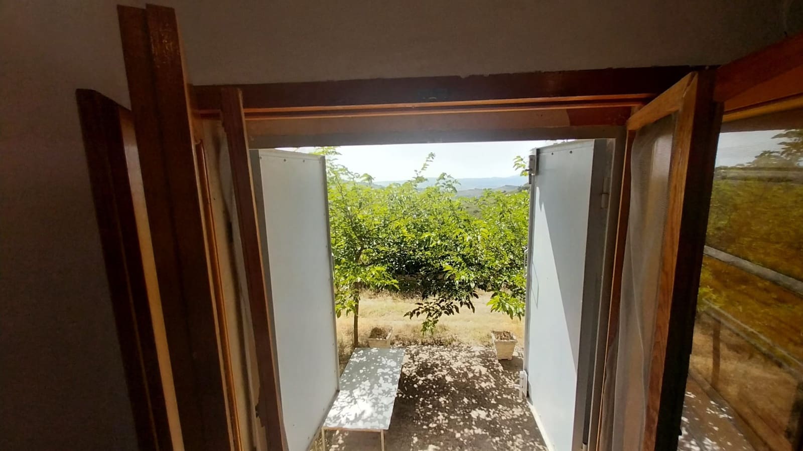 4 bedroom Finca/Country House for sale in Sierra Engarceran with garage - € 108,000 (Ref: 9925198)
