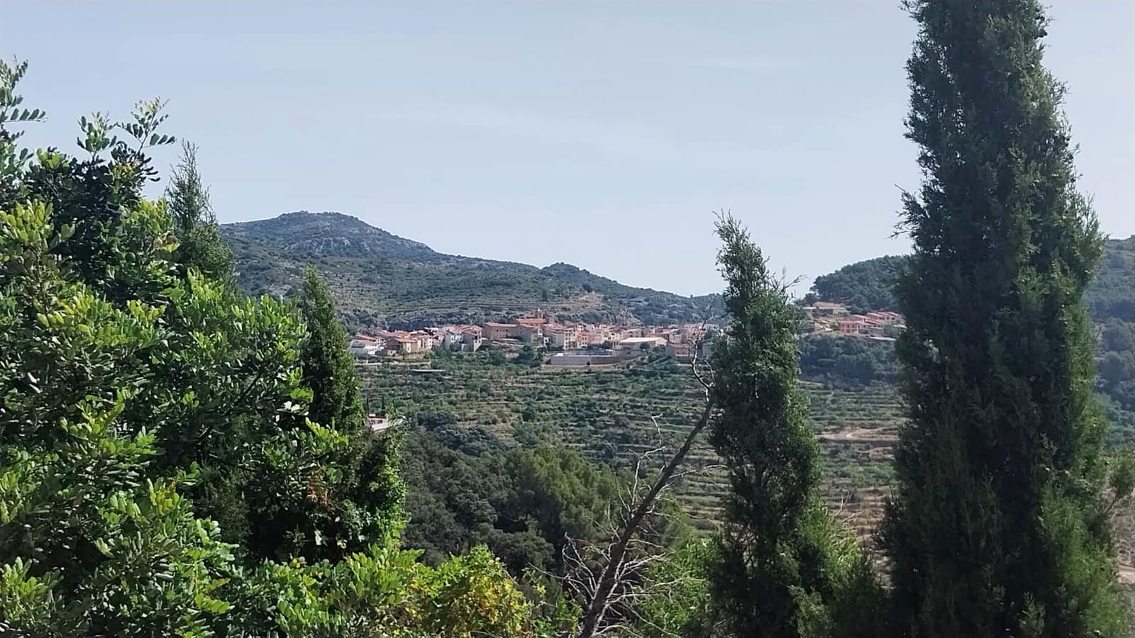 4 bedroom Finca/Country House for sale in Sierra Engarceran with garage - € 108,000 (Ref: 9925198)