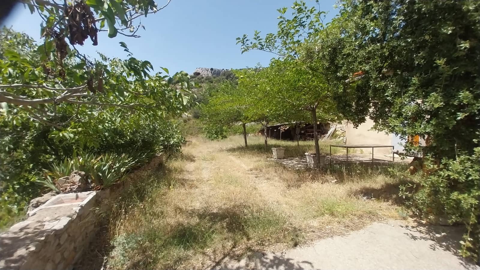4 bedroom Finca/Country House for sale in Sierra Engarceran with garage - € 108,000 (Ref: 9925198)
