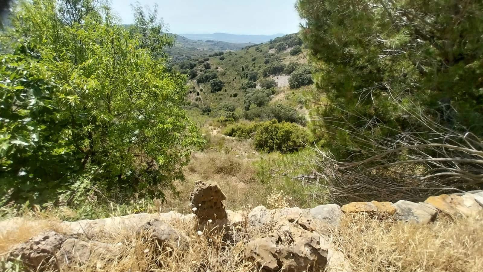 4 bedroom Finca/Country House for sale in Sierra Engarceran with garage - € 108,000 (Ref: 9925198)