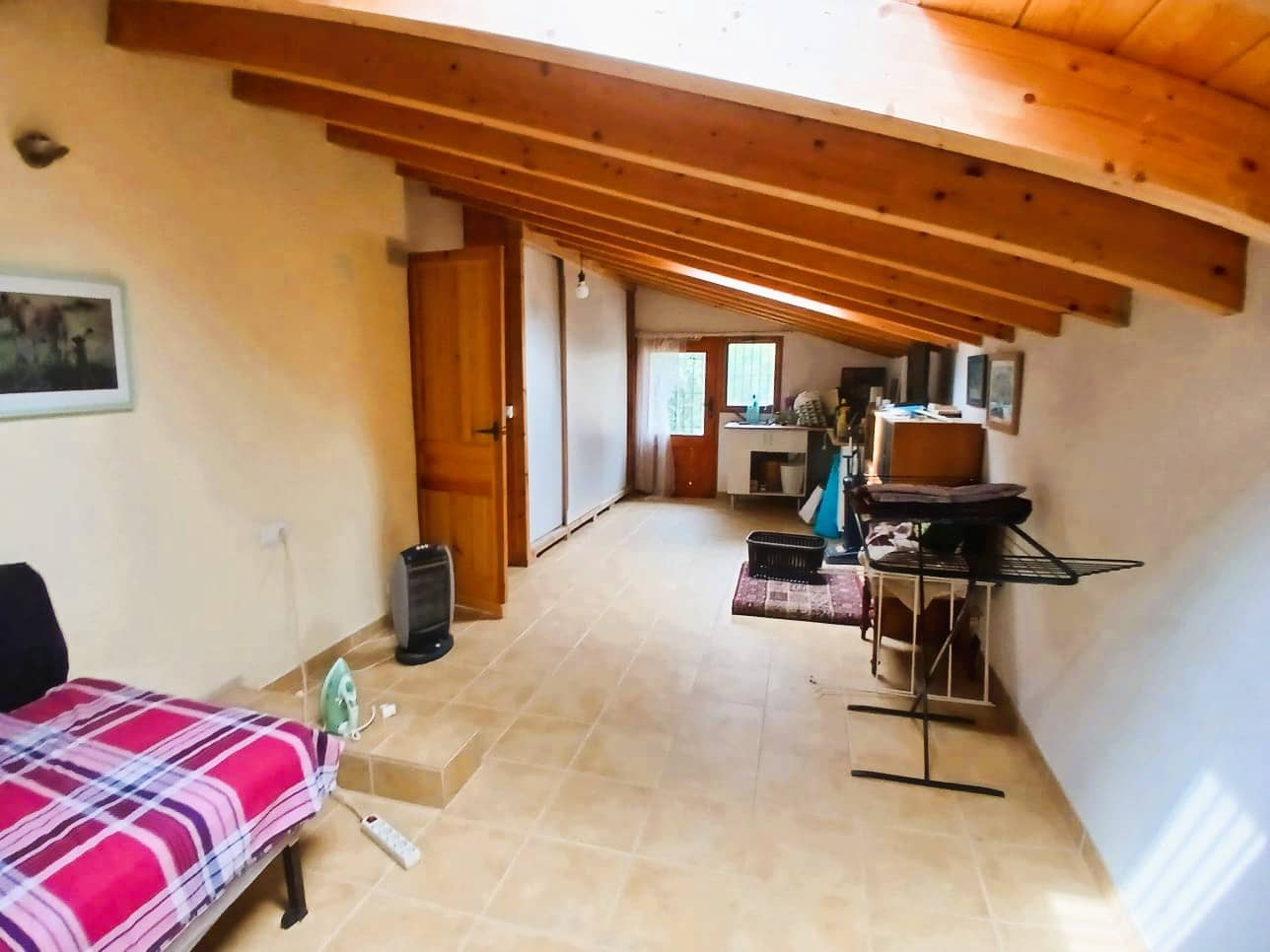 6 bedroom Finca/Country House for sale in Sierra Engarceran with pool garage - € 380,000 (Ref: 9976513)