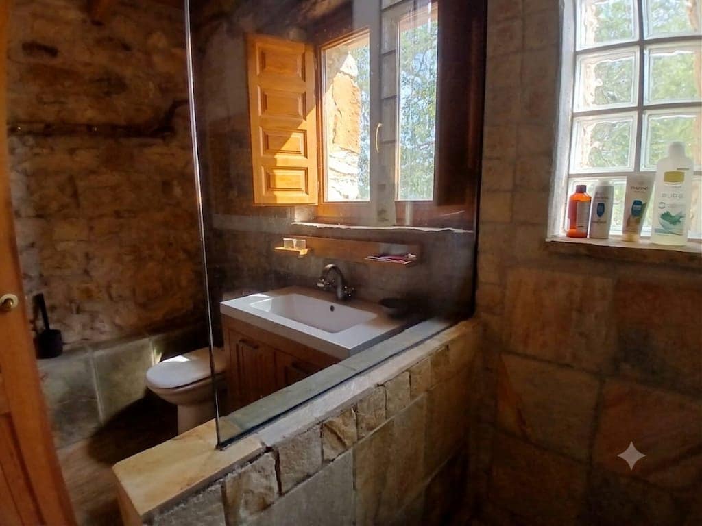 6 bedroom Finca/Country House for sale in Sierra Engarceran with pool garage - € 380,000 (Ref: 9976513)