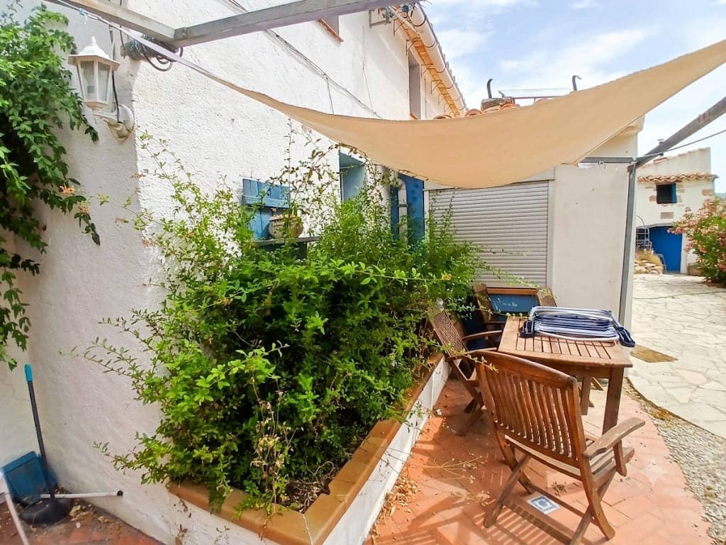 6 bedroom Finca/Country House for sale in Sierra Engarceran with pool garage - € 380,000 (Ref: 9976513)