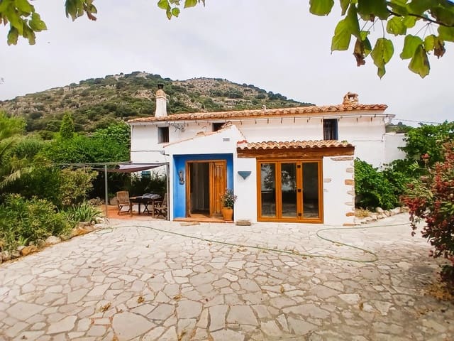 6 soverom Finca/Herregård til salgs i Sierra Engarcerán med svømmebasseng garasje - € 380 000 (Ref: 9976513)