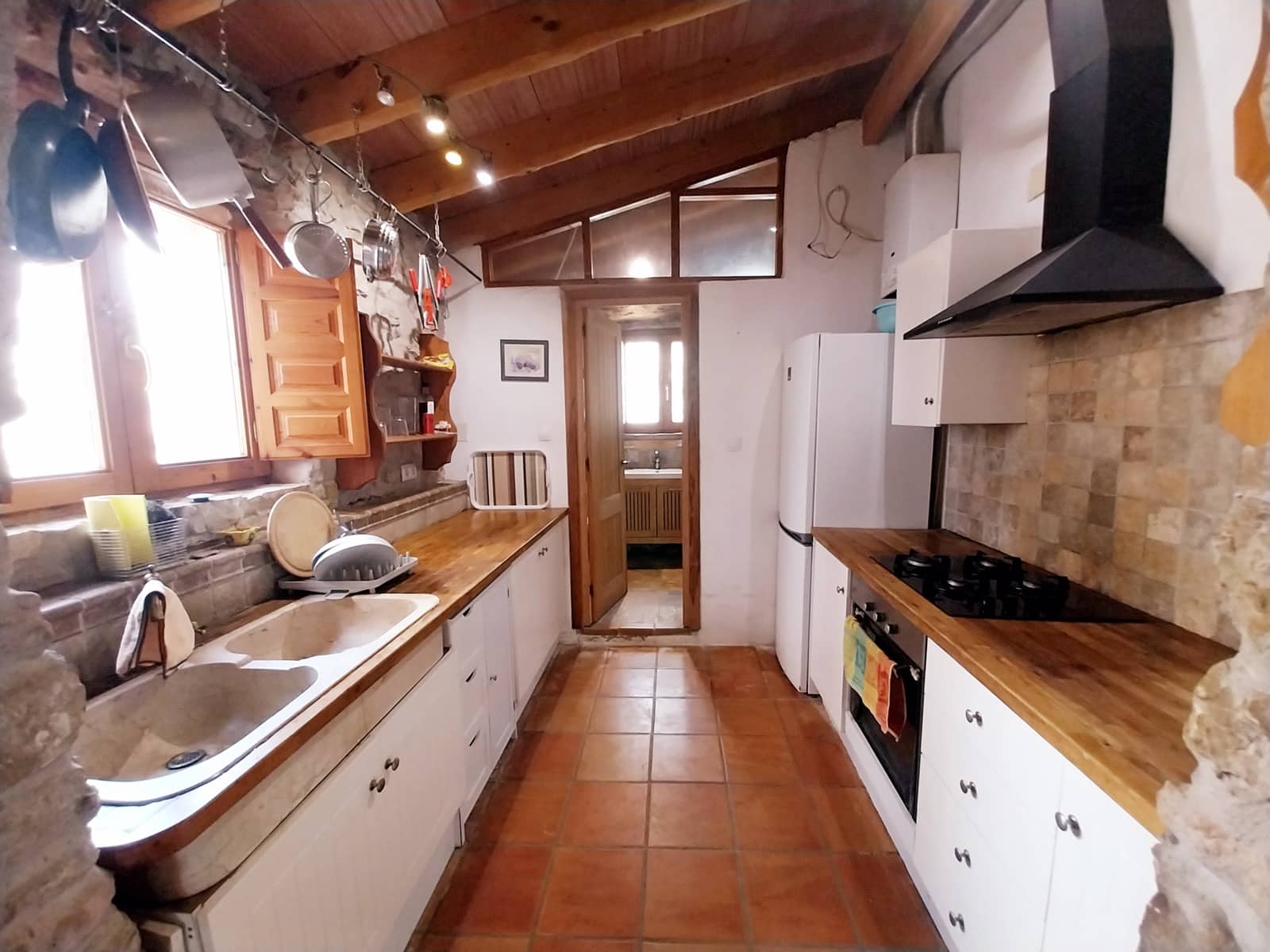 8 bedroom Finca/Country House for sale in Sierra Engarceran with pool garage - € 375,000 (Ref: 9976513)
