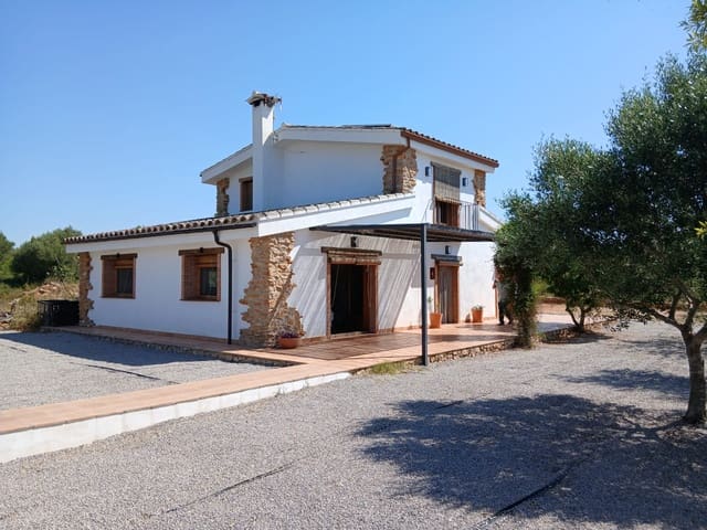 4 soveværelse Virksomhed til salg i Les Coves de Vinromà med swimmingpool garage - € 395.000 (Ref: 9985752)
