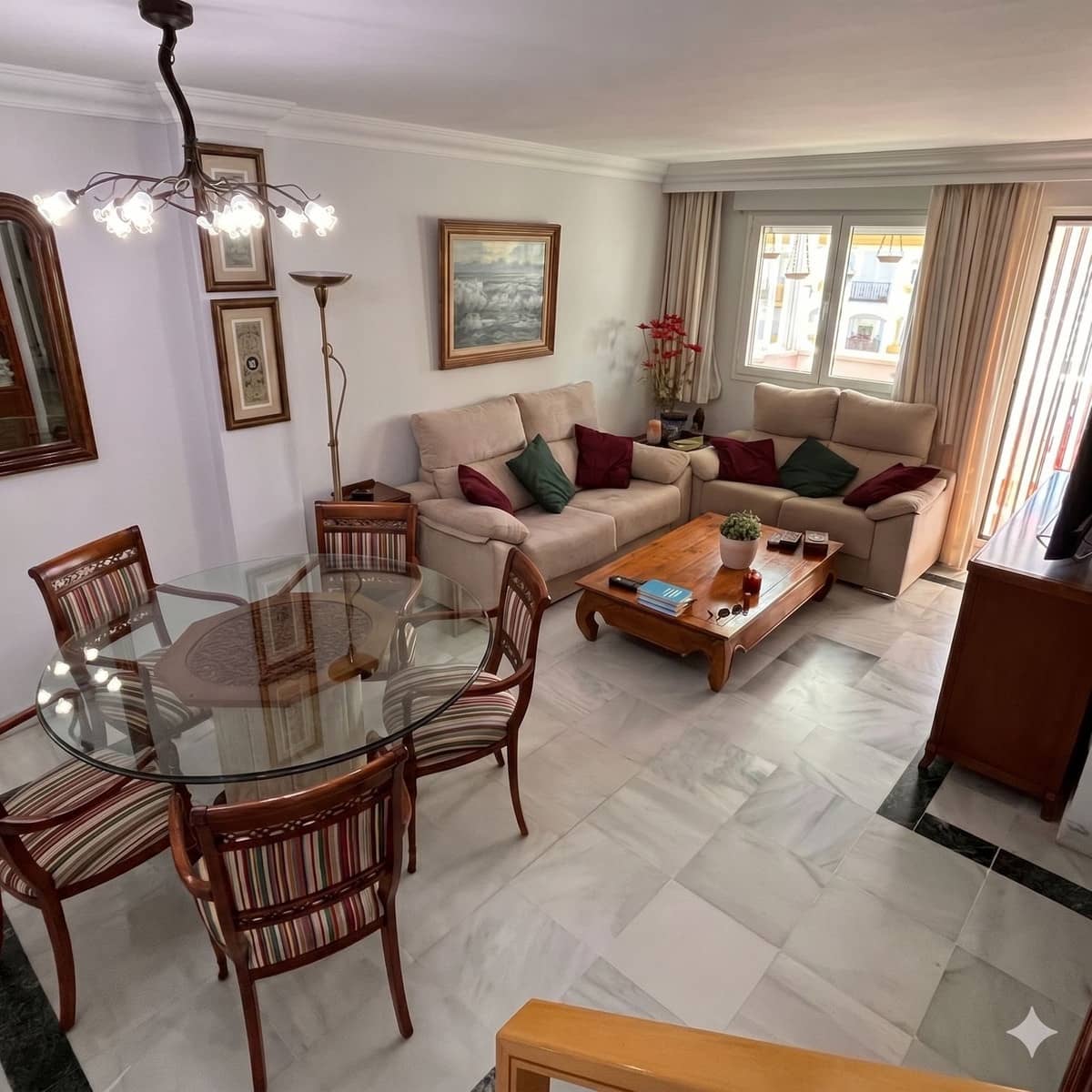4 quarto Apartamento para venda em Marbella com piscina garagem - 875 000 € (Ref: 9952870)