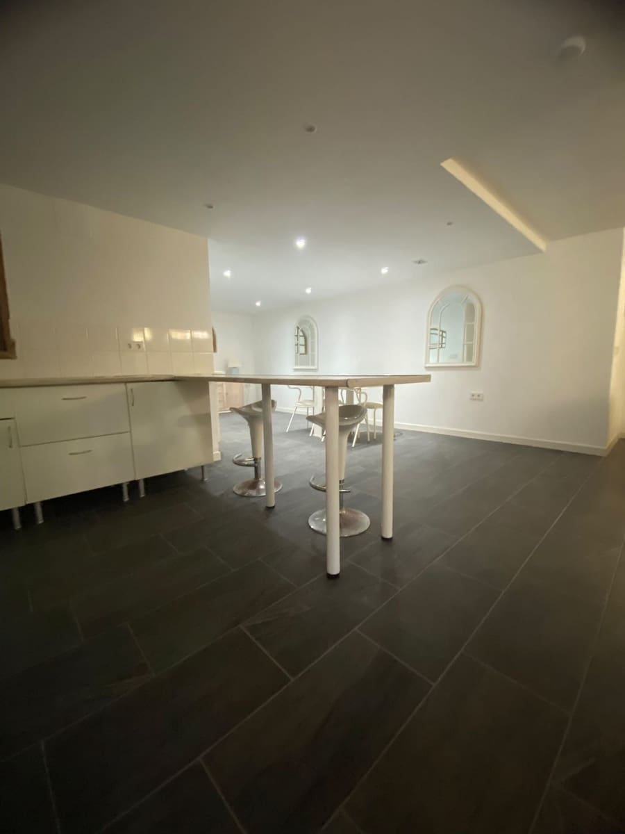 4 sovrum Semi-fristående Villa till salu i Guadalmina med pool garage - 749 000 € (Ref: 9952871)