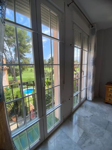 Pareado de 4 habitaciones en Guadalmina Alta, Marbella en venta con piscina garaje - 749.000 € (Ref: 9952871)