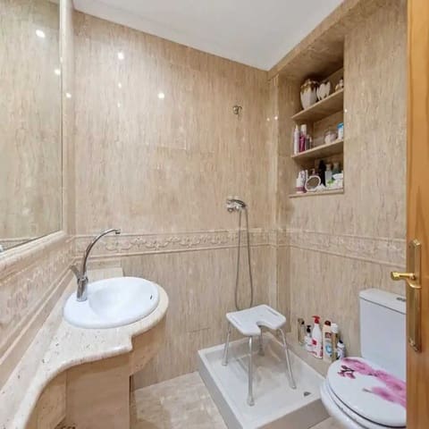 5 soverom Leilighet til salgs i Estepona - € 650 000 (Ref: 9952876)