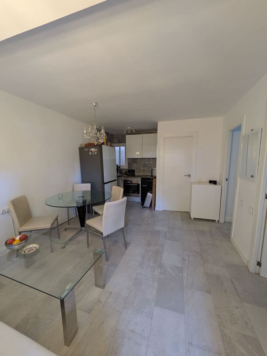 2 bedroom Apartment for sale in El Paraiso with pool garage - € 315,000 (Ref: 9952877)