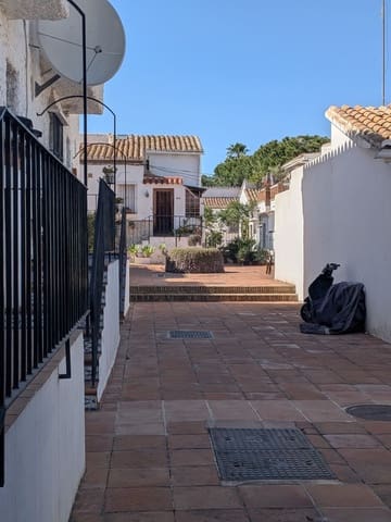 2 Zimmer Haus zu verkaufen in Marbella - 258.000 € (Ref: 9952880)