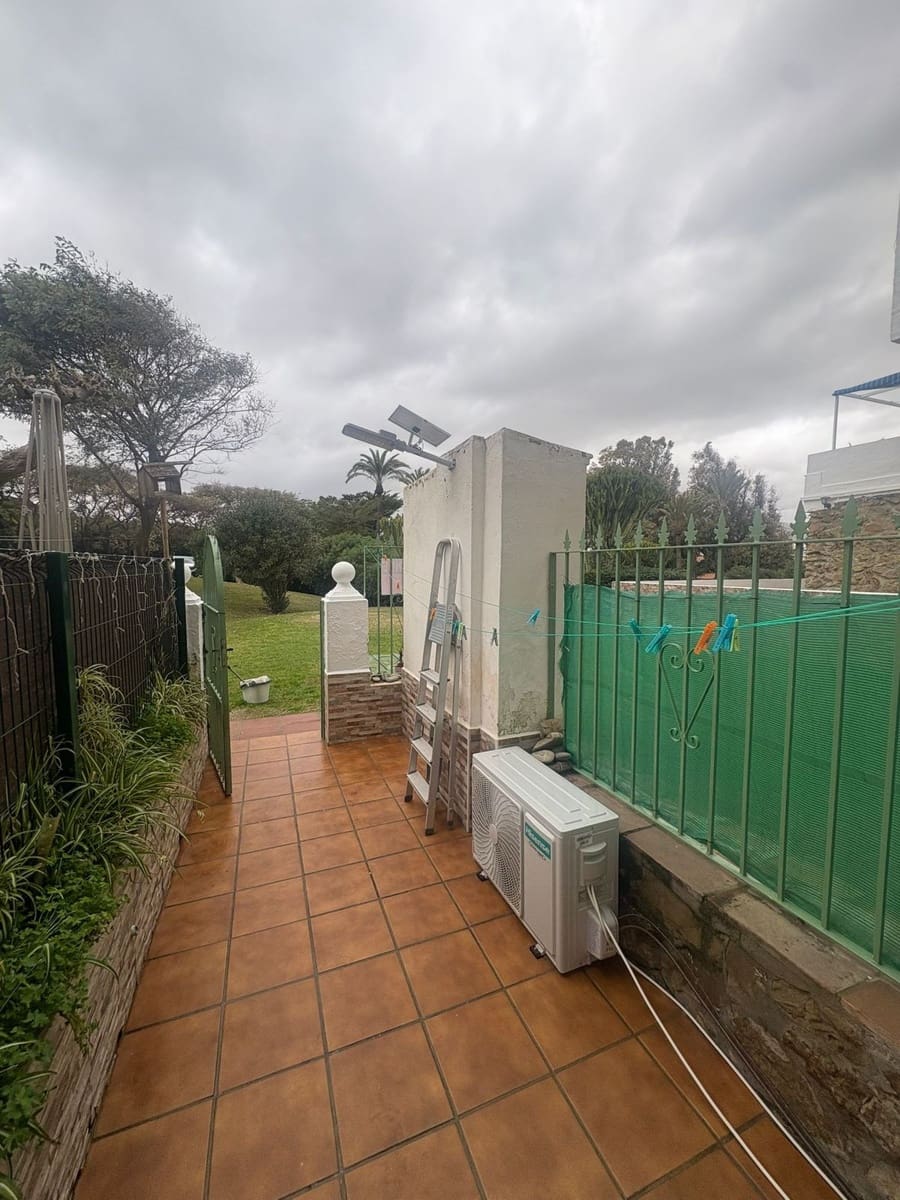 Studio à vendre à Bahia Dorada avec piscine - 193 000 € (Ref: 9952881)