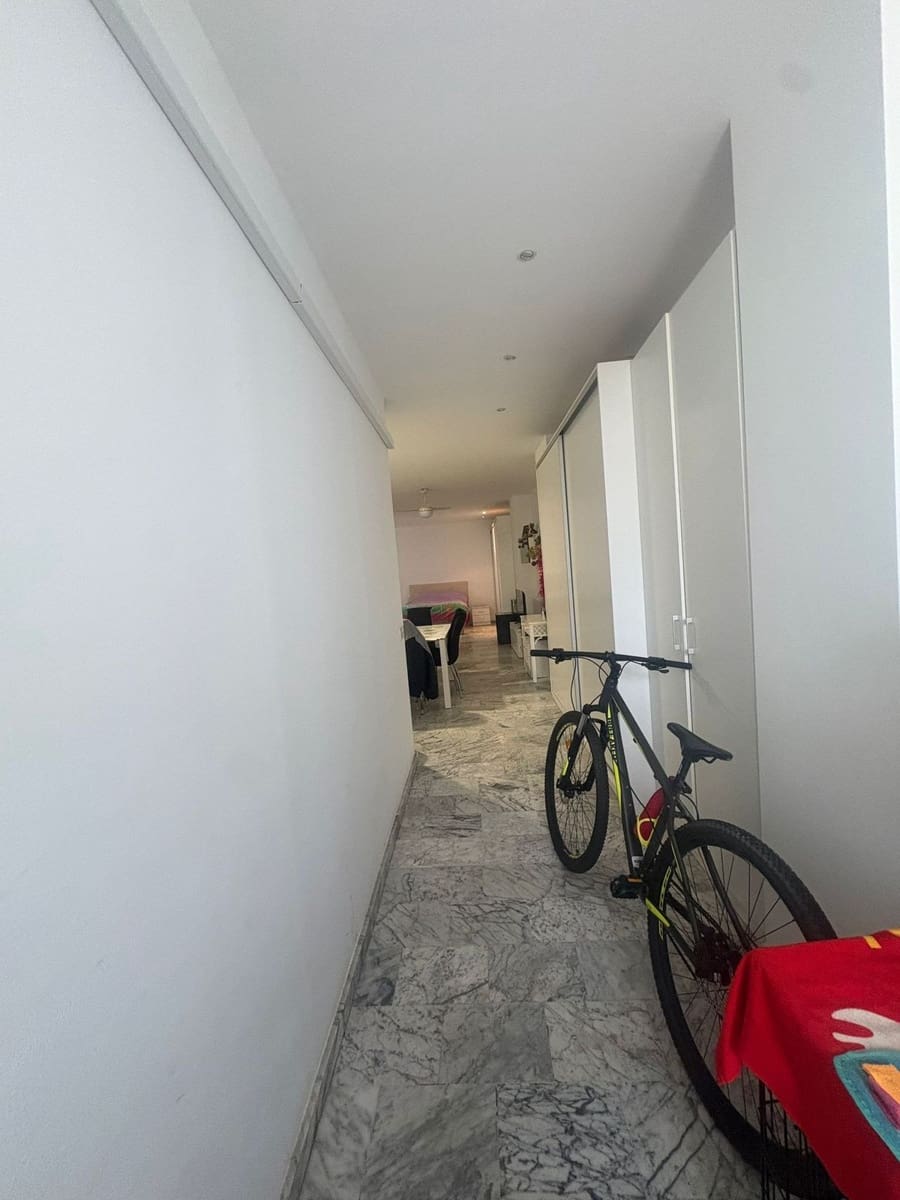 Studio à vendre à Bahia Dorada avec piscine - 193 000 € (Ref: 9952881)