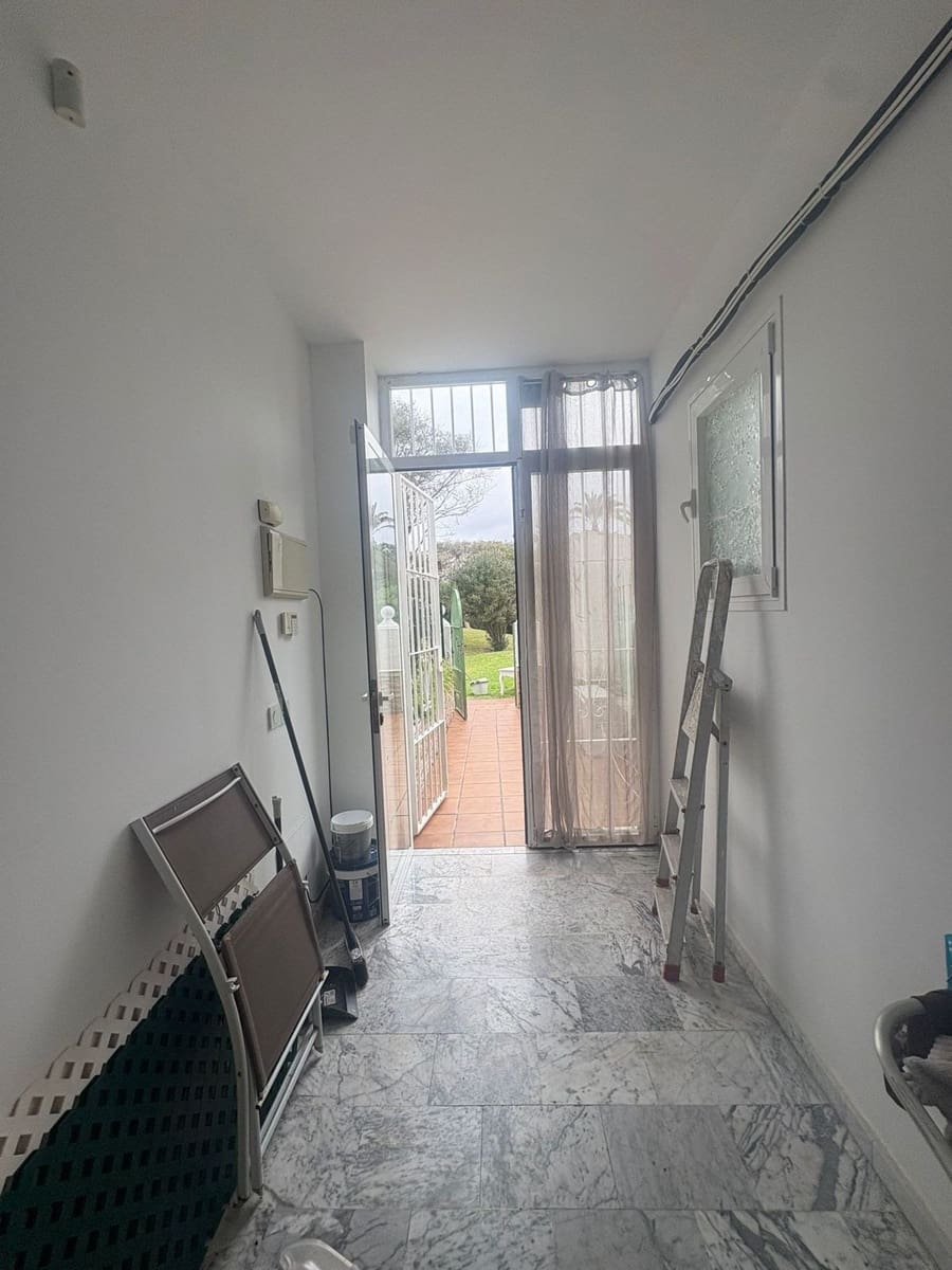 Studio à vendre à Bahia Dorada avec piscine - 193 000 € (Ref: 9952881)