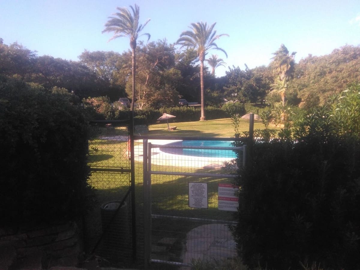 Studio à vendre à Bahia Dorada avec piscine - 193 000 € (Ref: 9952881)