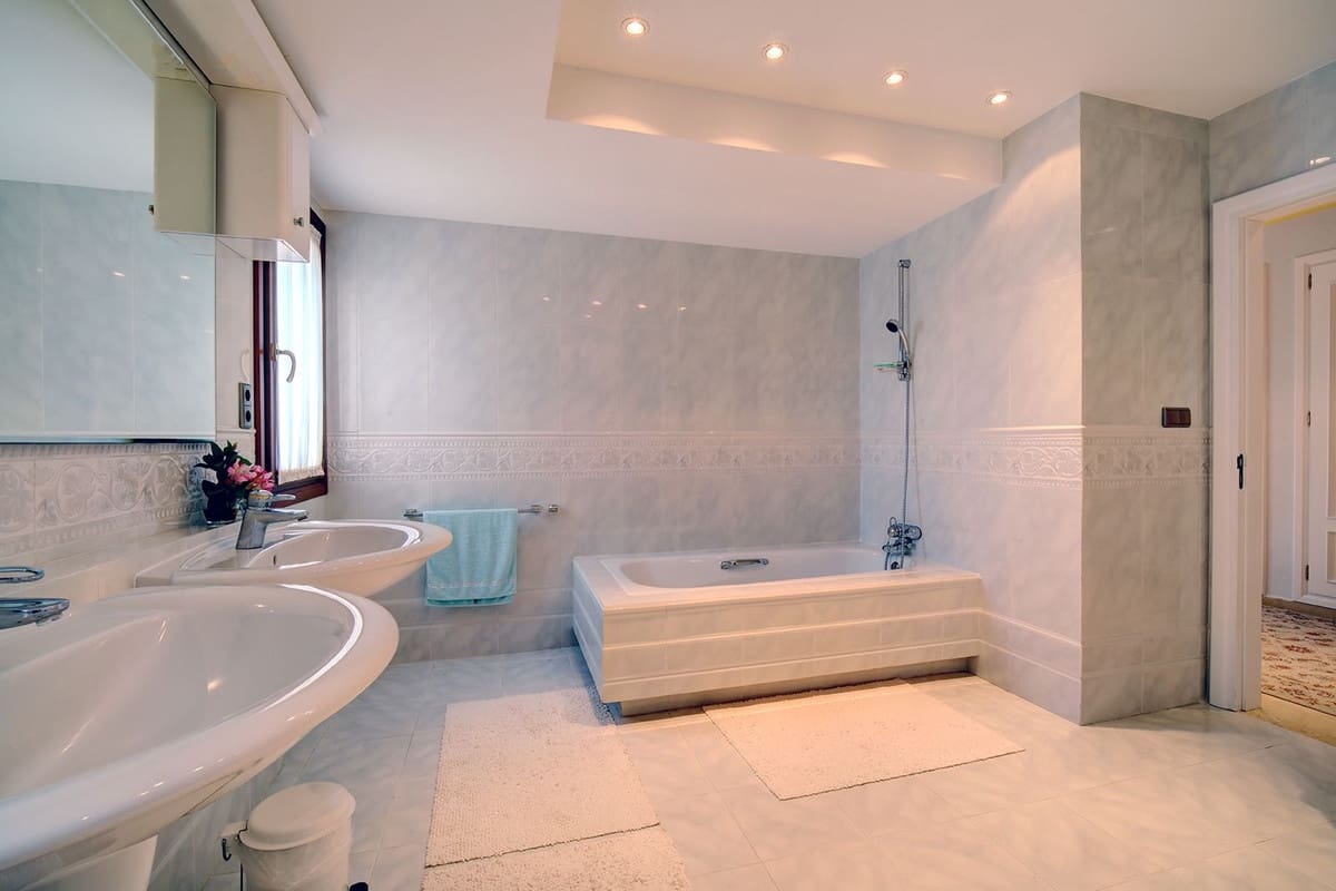 5 sovrum Villa till salu i Costalita med pool garage - 2 400 000 € (Ref: 9952884)