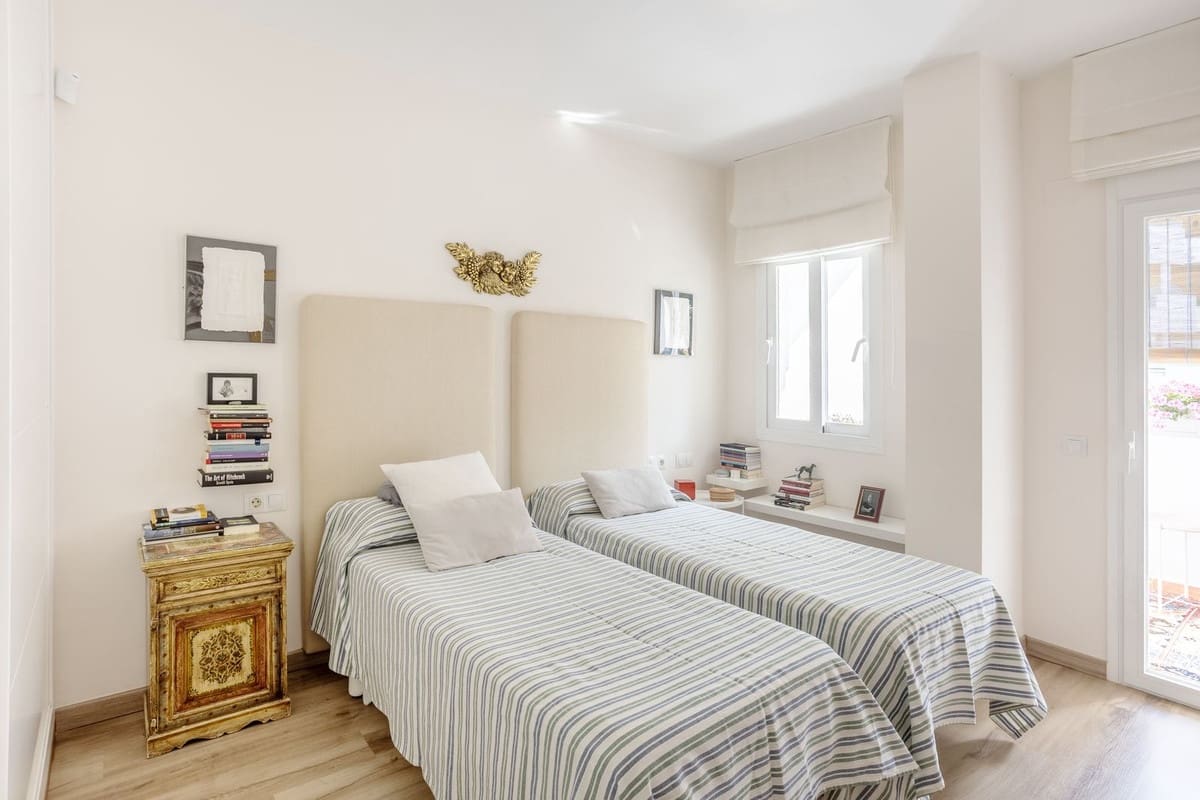 2 camera da letto Appartamento in vendita in Nueva Andalucia con piscina garage - 495.000 € (Rif: 9952887)