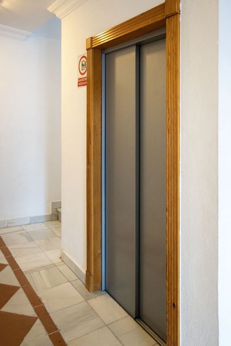 2 camera da letto Appartamento in vendita in Nueva Andalucia con piscina garage - 495.000 € (Rif: 9952887)
