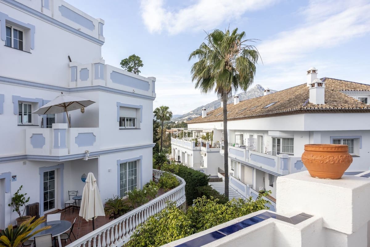 2 camera da letto Appartamento in vendita in Nueva Andalucia con piscina garage - 495.000 € (Rif: 9952887)