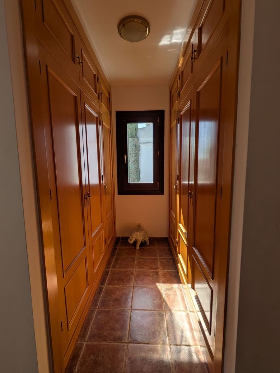 4 chambre Maison de Ville à vendre à Estepona avec piscine garage - 729 000 € (Ref: 9952890)