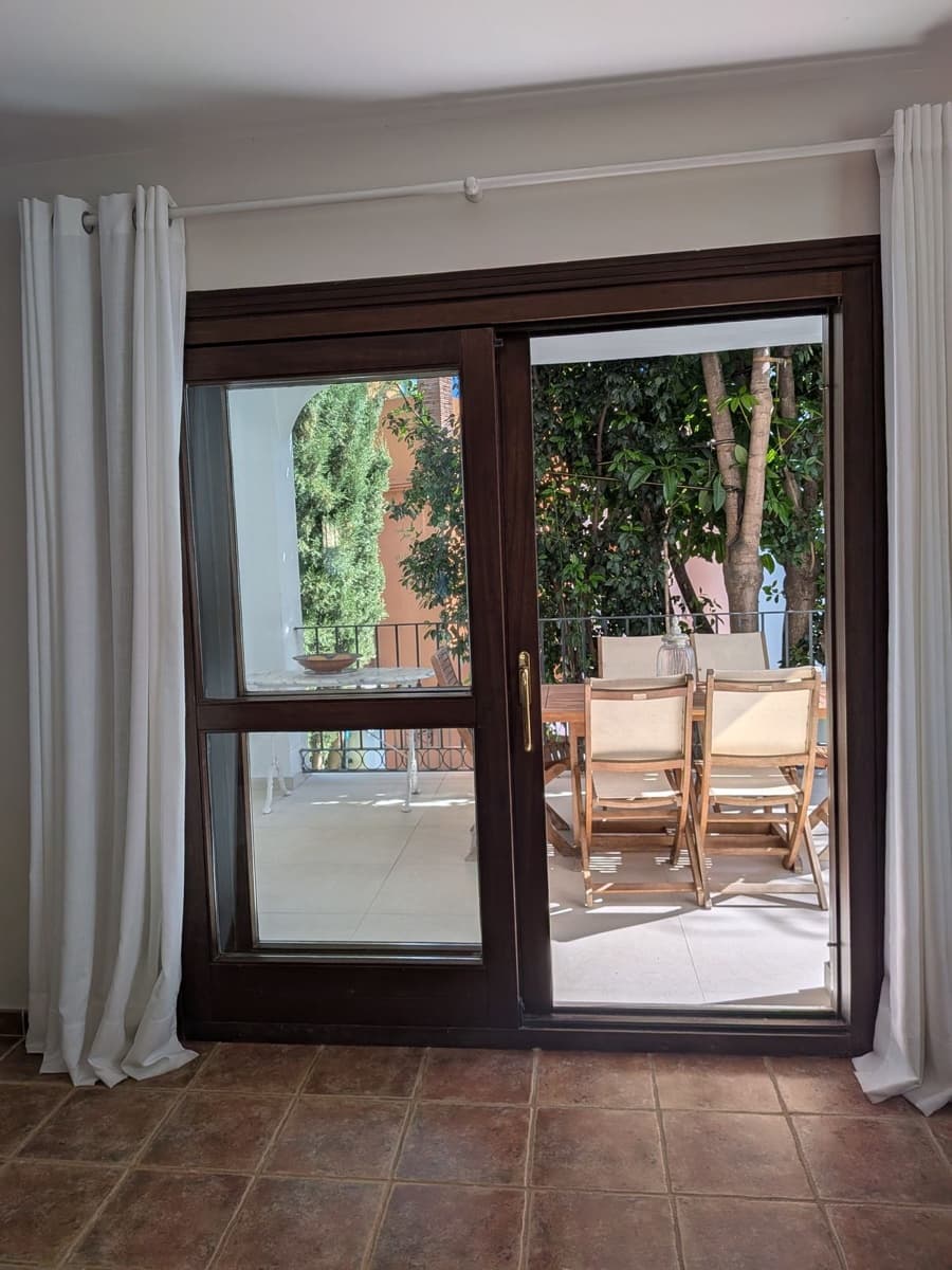 4 chambre Maison de Ville à vendre à Estepona avec piscine garage - 729 000 € (Ref: 9952890)