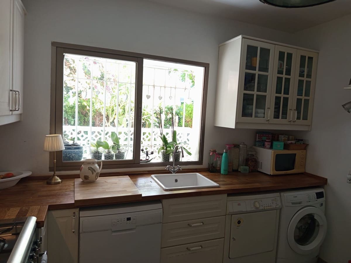 3 soverom Hus til salgs i Marbella med svømmebasseng - € 890 000 (Ref: 9952892)