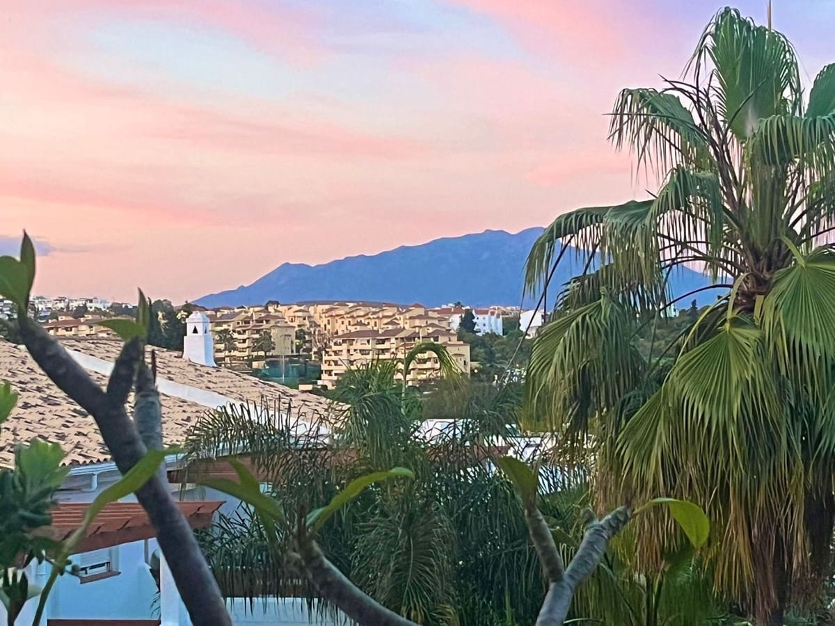 2 chambre Appartement à vendre à New Golden Mile avec piscine garage - 349 000 € (Ref: 9952894)