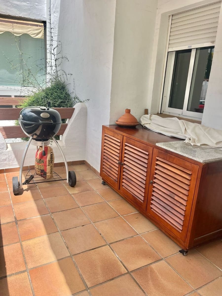 2 chambre Appartement à vendre à New Golden Mile avec piscine garage - 349 000 € (Ref: 9952894)